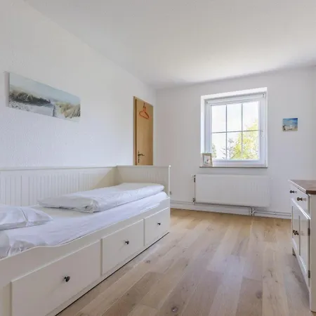 Ferienhaus Liebevoll Id 379 *